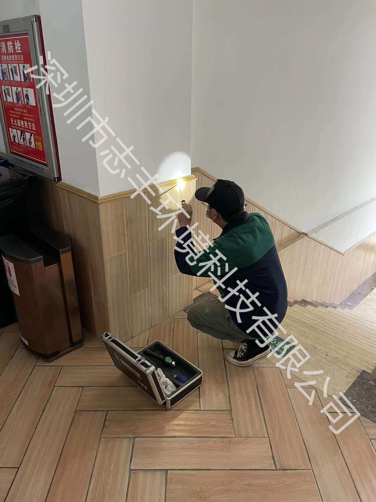 新建房屋白蟻防治樓道施工現(xiàn)場圖.jpg